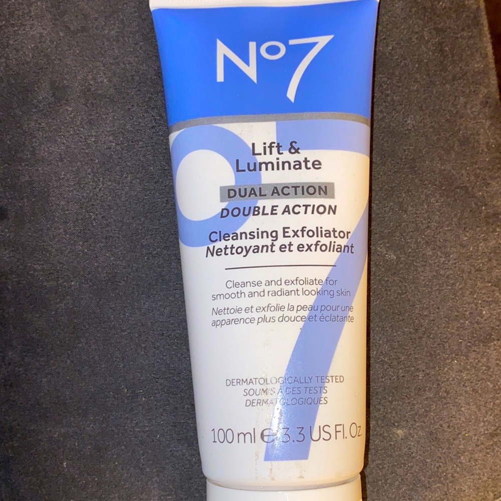 No7 Face Wash